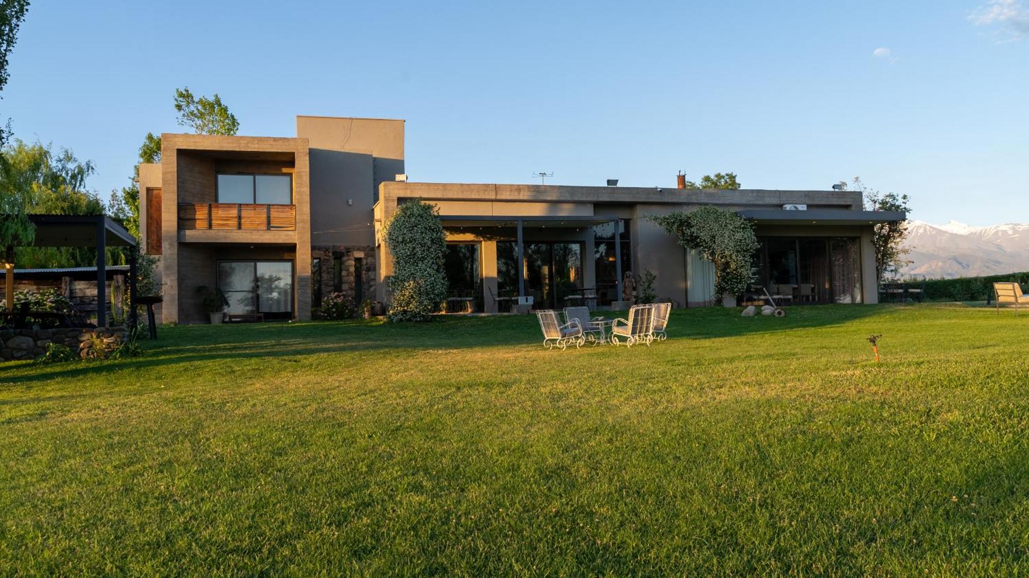 منزل الضيف Los Árboles  في Casa De Huespedes La Azul المظهر الخارجي الصورة